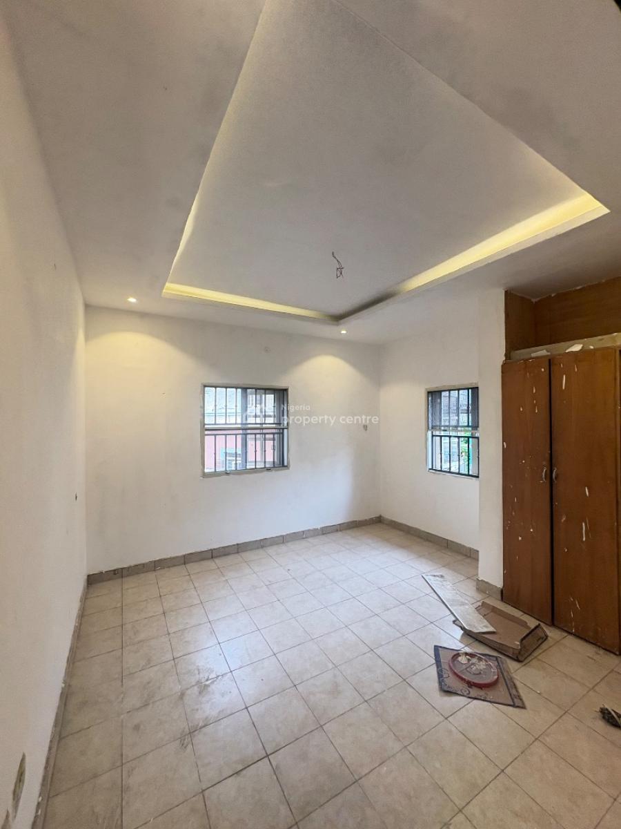 Standard 1 Bedroom Mini Flat, Lekki Phase 2, Lekki, Lagos, Mini Flat (room and Parlour) for Rent
