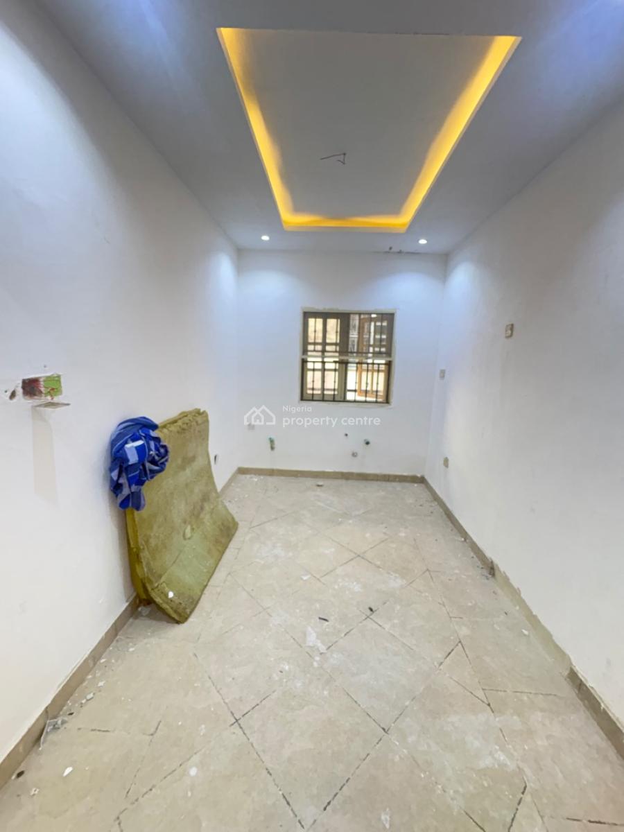 Standard 1 Bedroom Mini Flat, Lekki Phase 2, Lekki, Lagos, Mini Flat (room and Parlour) for Rent
