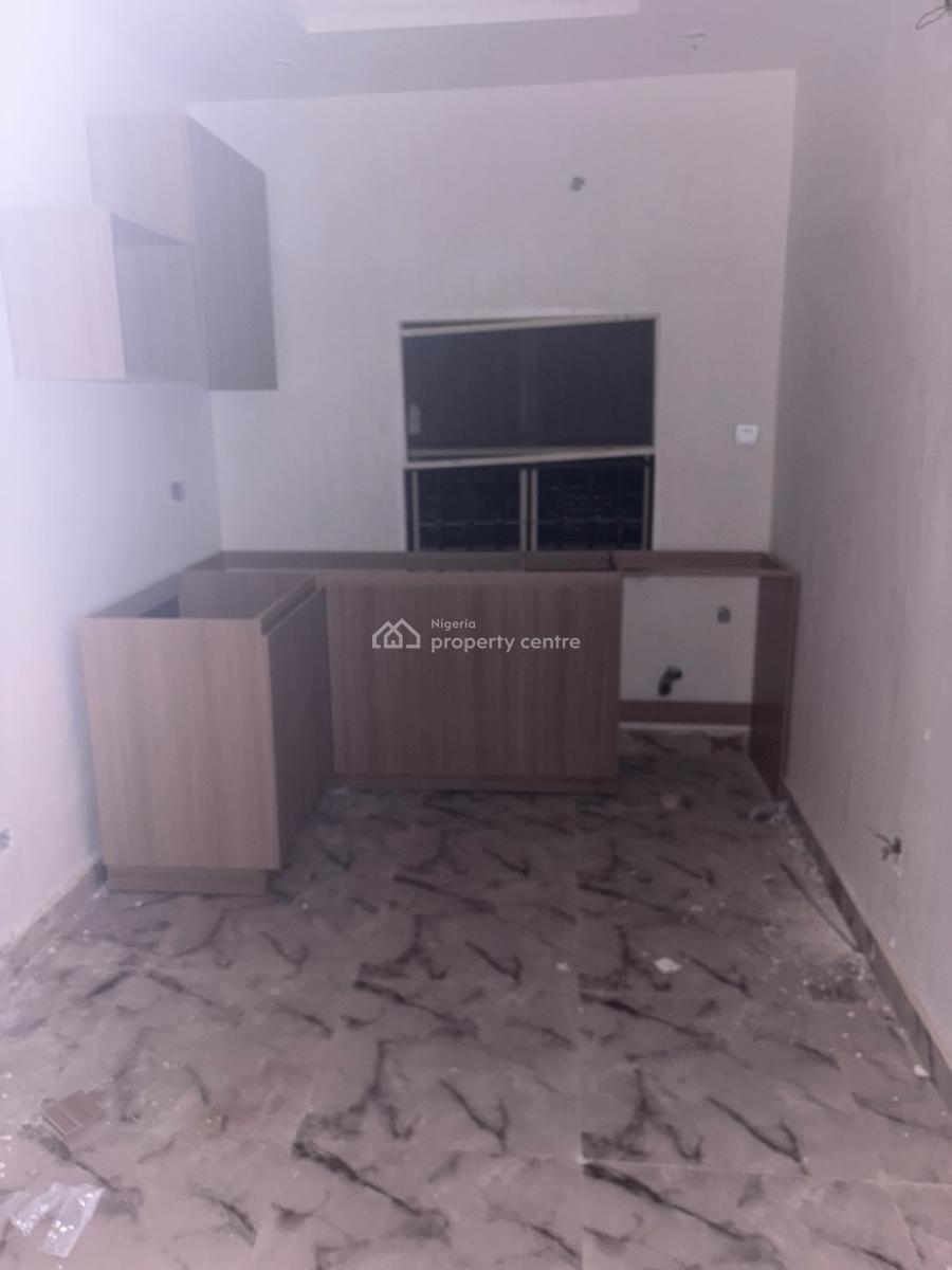 Standard 1 Bedroom Mini Flat, Lekki Phase 2, Lekki, Lagos, Mini Flat (room and Parlour) for Rent
