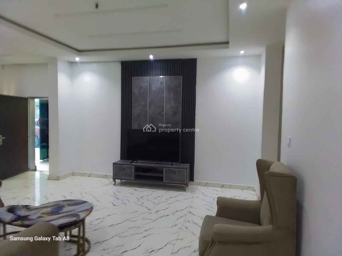 3 Bedroom Apartment, Guzape, Guzape District, Abuja, Block of Flats for Sale