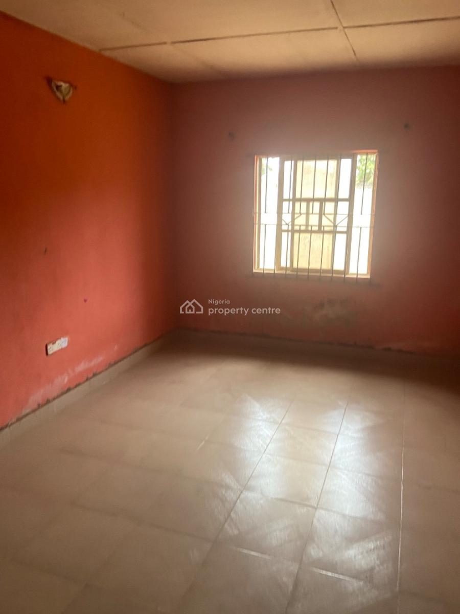 a Spacious 2 Bedroom Flat, New Era Estate Along Lucky Fiber Road, Ikorodu, Lagos, Flat / Apartment for Rent