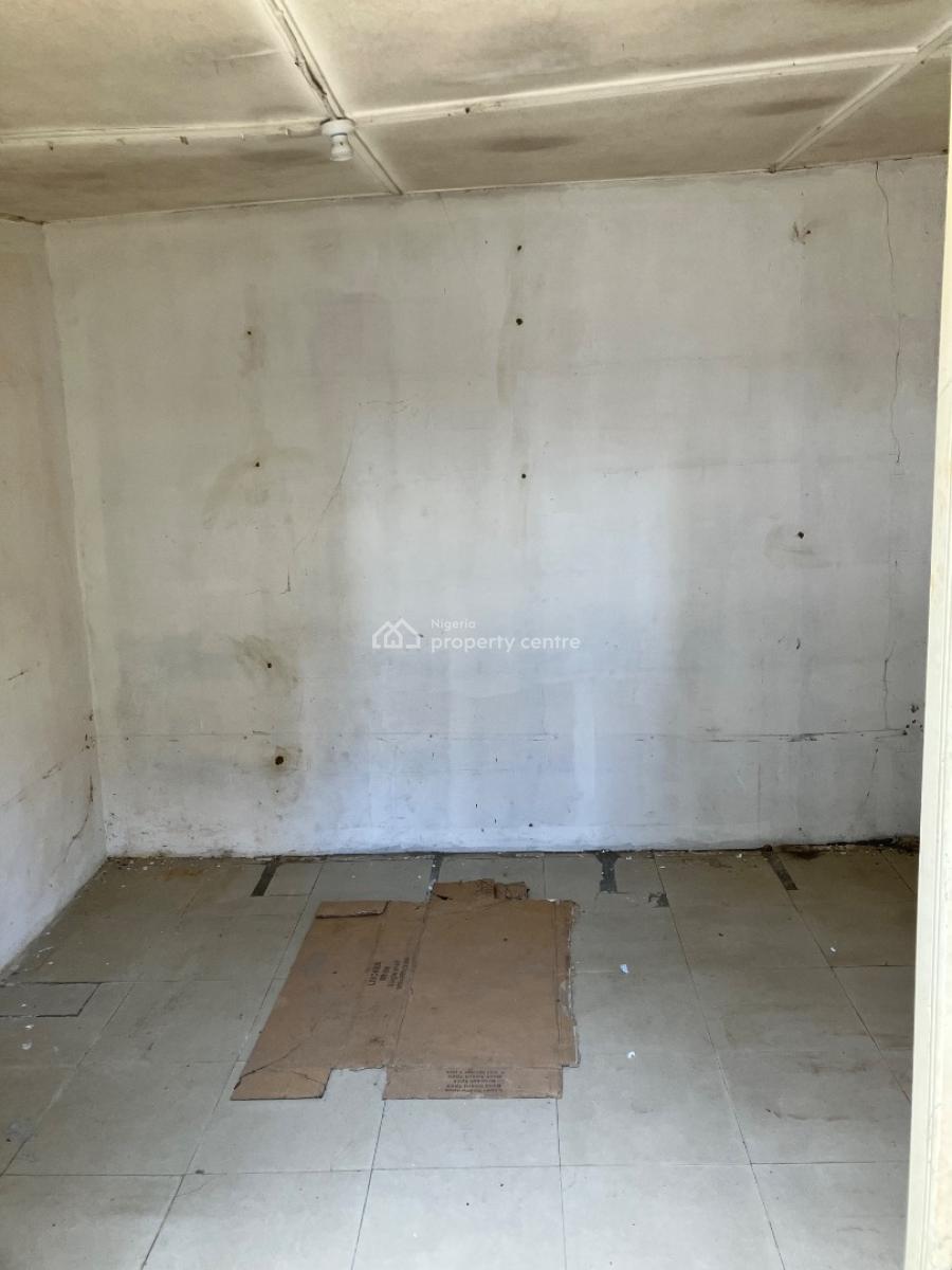 Very Nice Shop Downstairs, Very Nice Location By Alade Market Off Allen Ikeja, Ikeja, Lagos, Shop for Rent