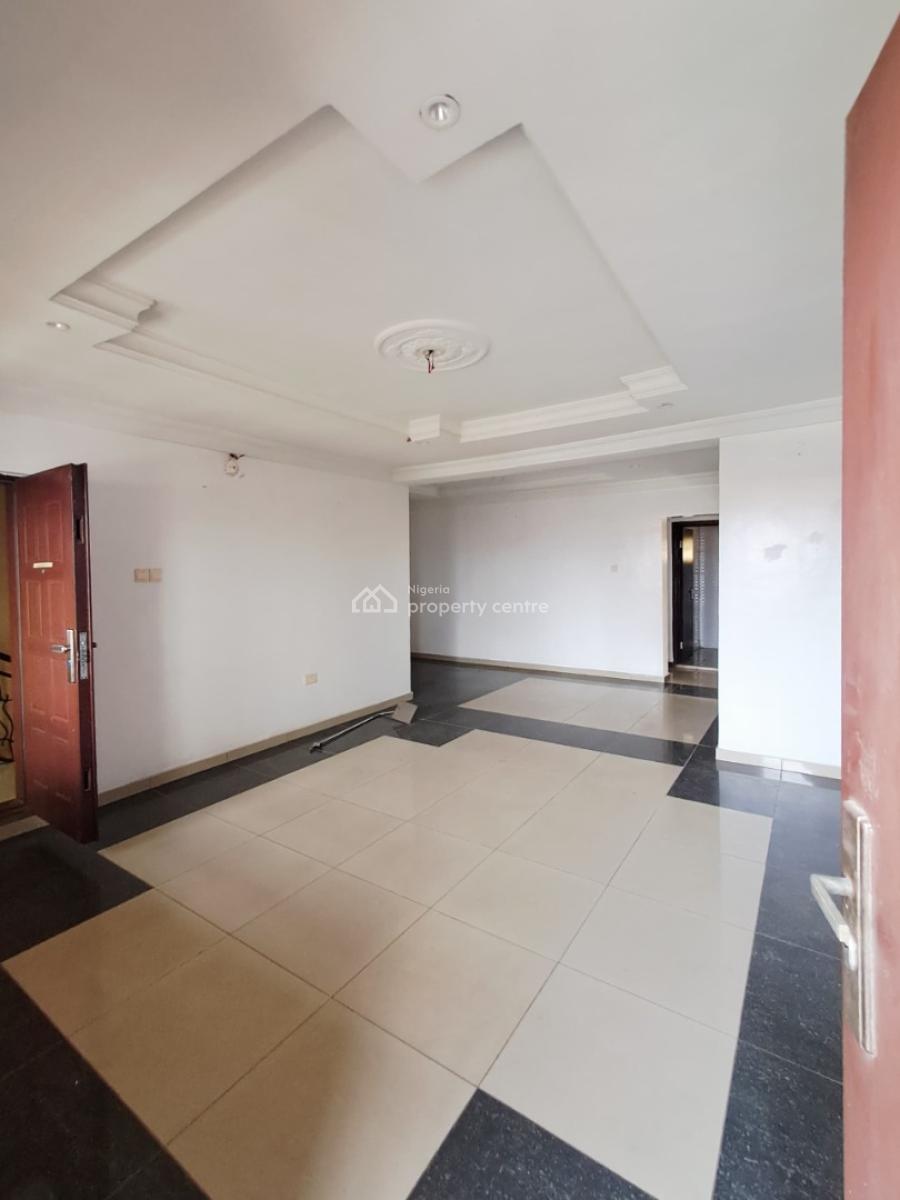Spacious 3-bedroom Flat (ground & Second Floor, Orchid Road, Lekki, Lagos, Flat / Apartment for Rent