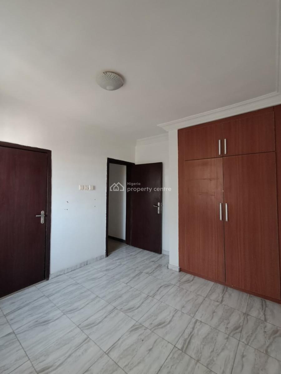 Spacious 3-bedroom Flat (ground & Second Floor, Orchid Road, Lekki, Lagos, Flat / Apartment for Rent