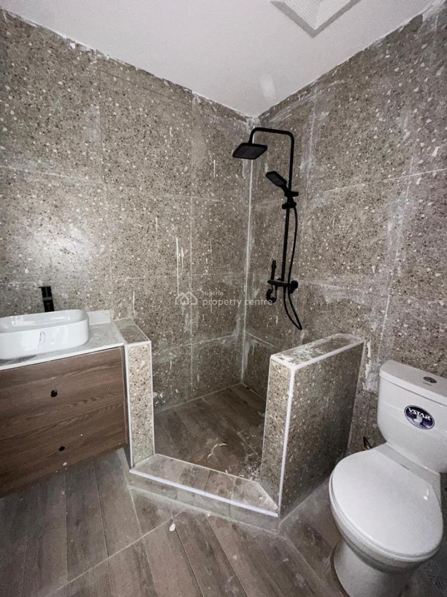 2bedroom Apartment in Oniru ,victoria Island, Oniru ,victoria Island ,lagos ,nigeria, Oniru, Victoria Island (vi), Lagos, Flat / Apartment for Sale