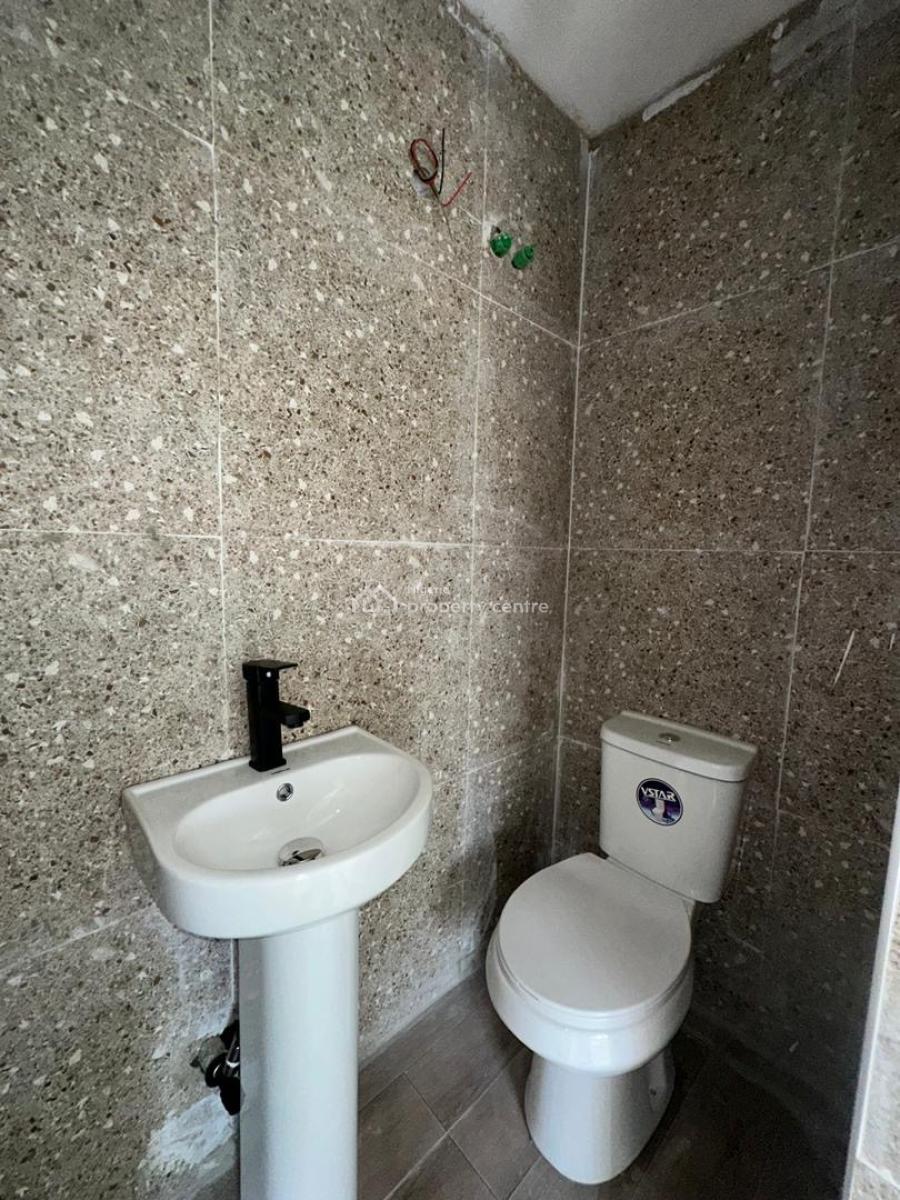 2bedroom Apartment in Oniru ,victoria Island, Oniru ,victoria Island ,lagos ,nigeria, Oniru, Victoria Island (vi), Lagos, Flat / Apartment for Sale