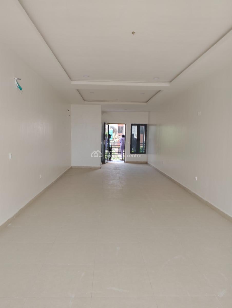 Shop Space, Sphinx Mall, Gaduwa, Abuja, Shop for Rent