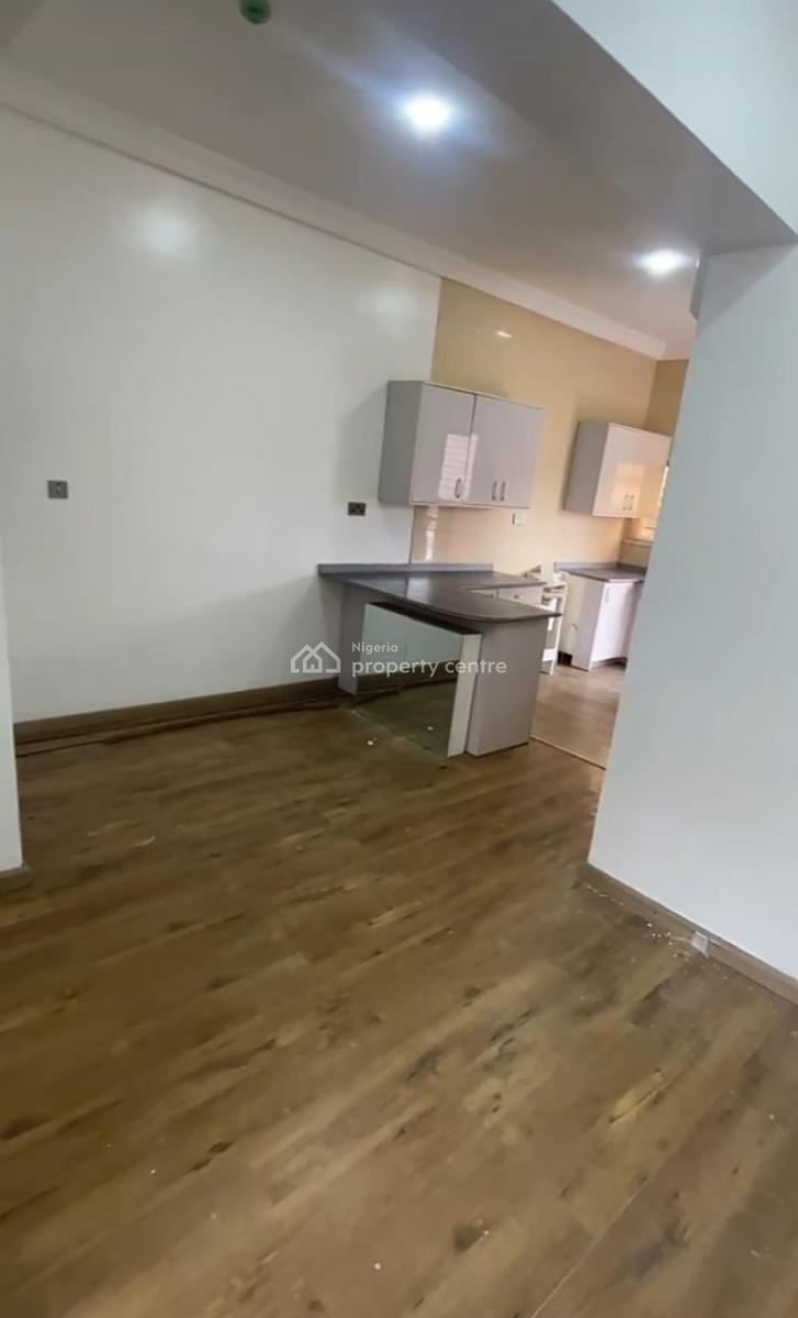 Modern and Serviced Mini Flat Apartment { Video}, Bera Estate Chevron, Lekki, Lagos, Mini Flat (room and Parlour) for Rent