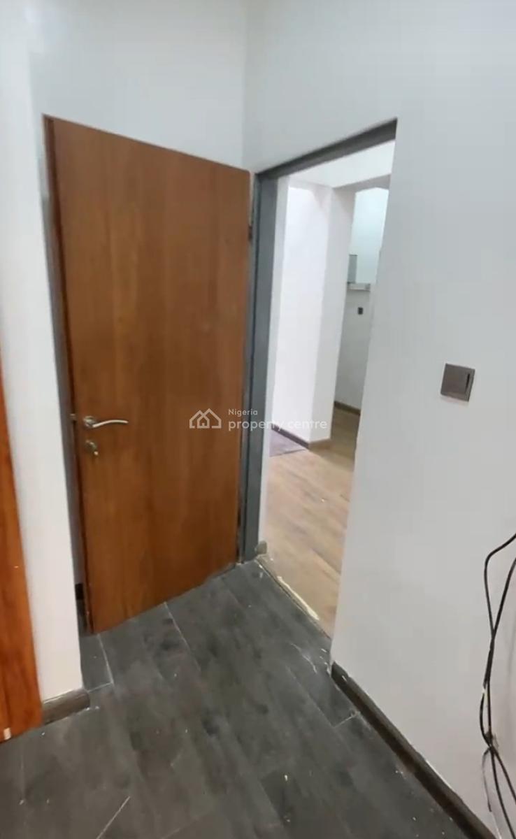 Modern and Serviced Mini Flat Apartment { Video}, Bera Estate Chevron, Lekki, Lagos, Mini Flat (room and Parlour) for Rent