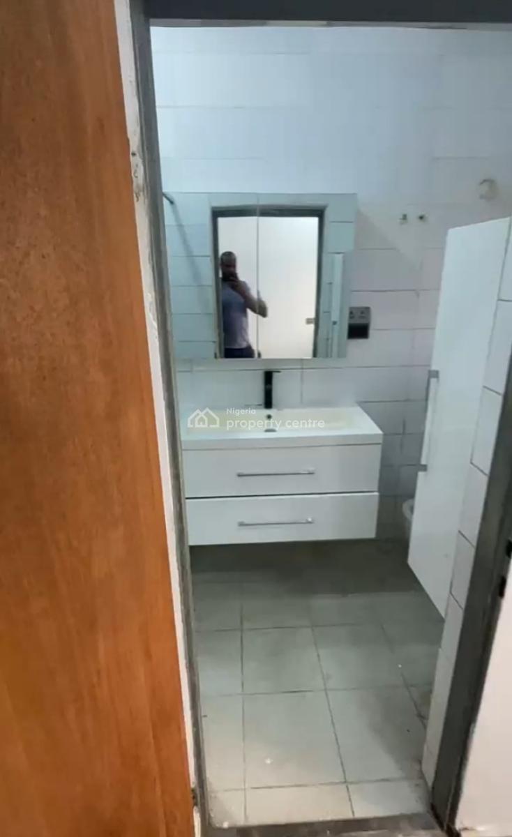 Modern and Serviced Mini Flat Apartment { Video}, Bera Estate Chevron, Lekki, Lagos, Mini Flat (room and Parlour) for Rent