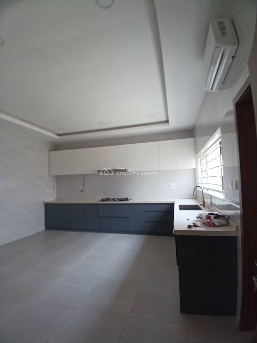 Luxury and Contemporary 5 Bedroom Terraced Duplex with 2 Rooms Bq, Maitama District, Abuja, Terraced Duplex for Rent