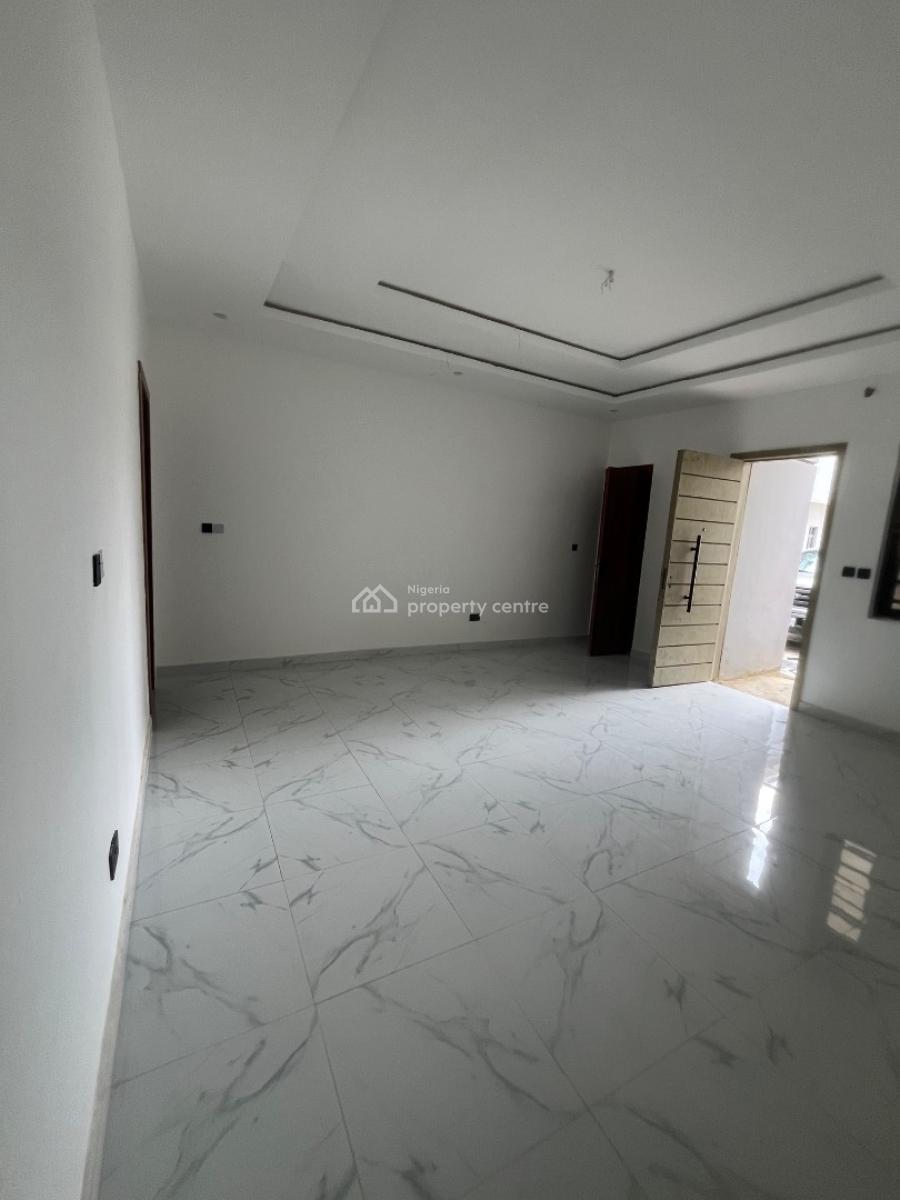 Luxury Brand New 3 Bedroom Flat Upstairs, Abraham Adesanya Scheme, Ajah, Lagos, Flat / Apartment for Rent