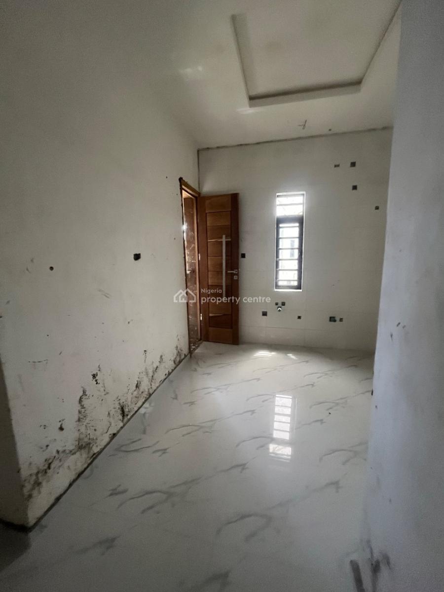 Luxury Brand New 3 Bedroom Flat Upstairs, Abraham Adesanya Scheme, Ajah, Lagos, Flat / Apartment for Rent