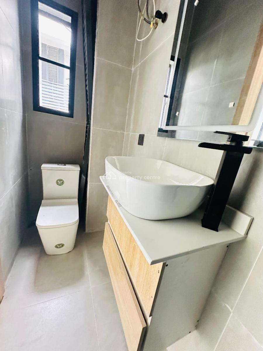 2bedroom Apartment with Swimming Pool,gym&elevator, Ikate ,lekki ,lagos ,nigeria, Ikate, Lekki, Lagos, Flat / Apartment for Sale