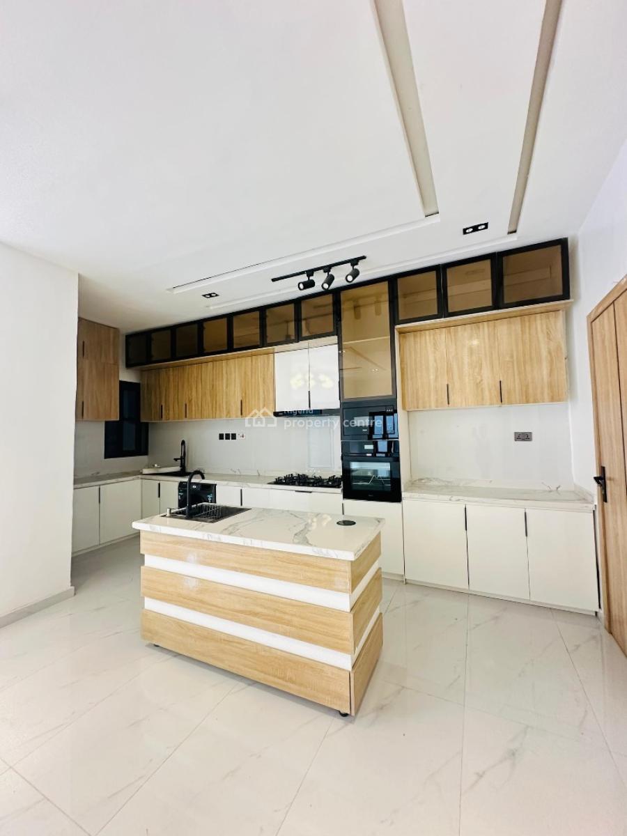 2bedroom Apartment with Swimming Pool,gym&elevator, Ikate ,lekki ,lagos ,nigeria, Ikate, Lekki, Lagos, Flat / Apartment for Sale