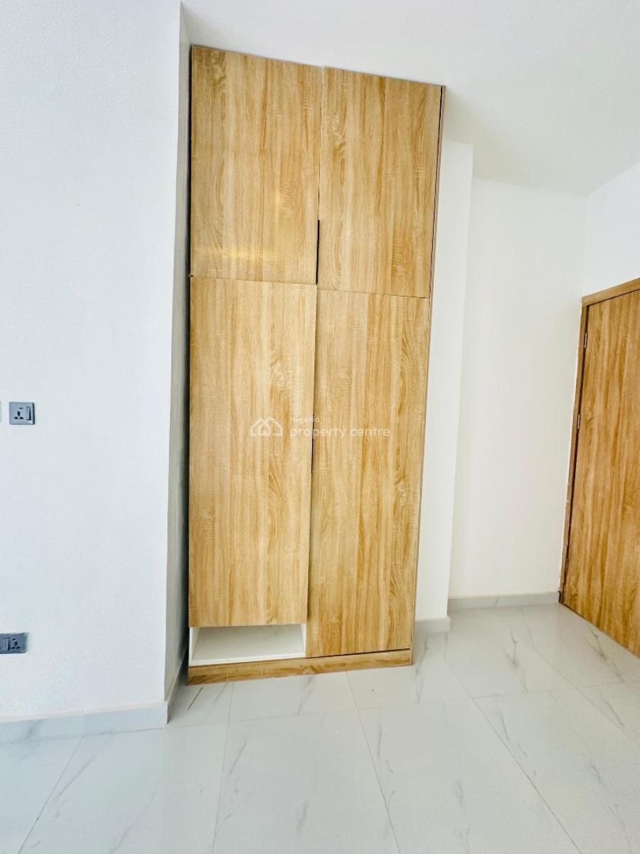 2bedroom Apartment with Swimming Pool,gym&elevator, Ikate ,lekki ,lagos ,nigeria, Ikate, Lekki, Lagos, Flat / Apartment for Sale