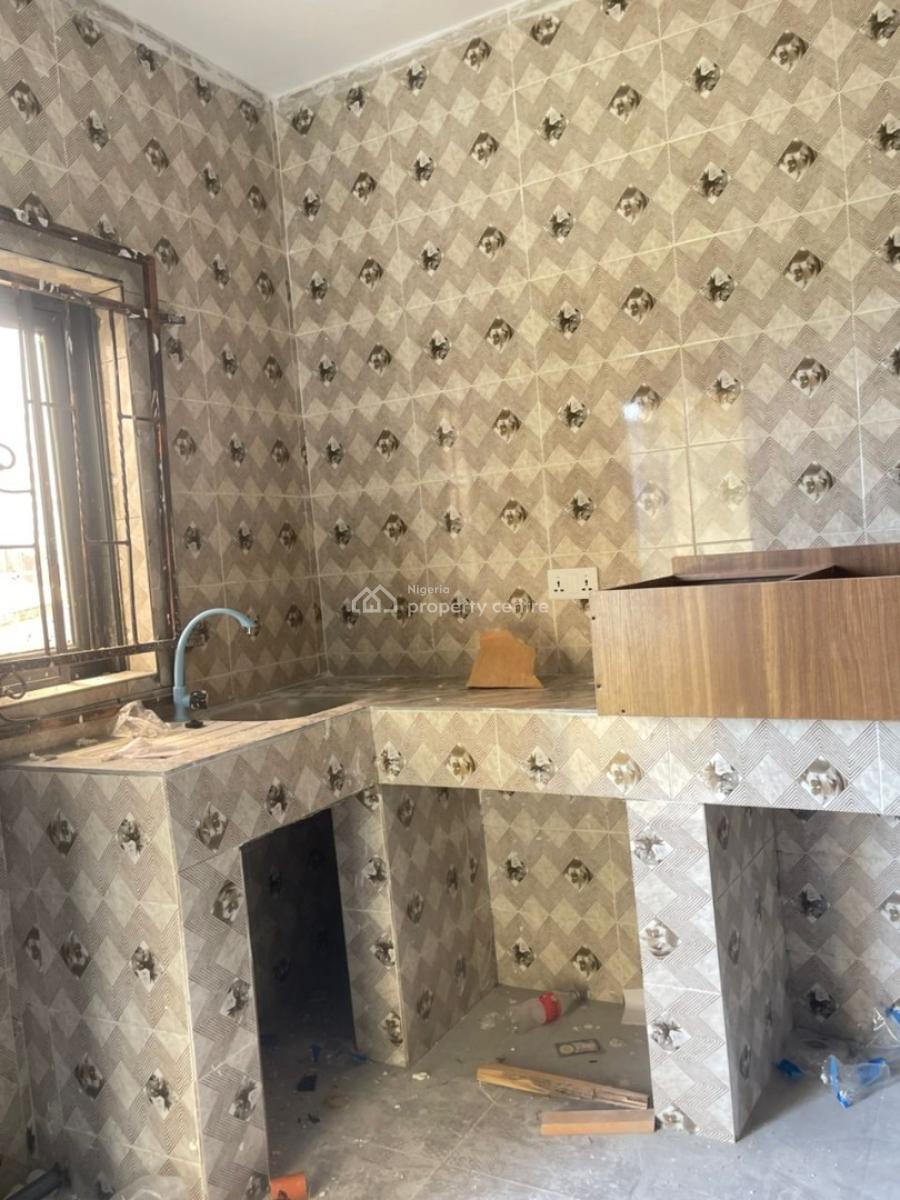 2 Bedroom Apartment, Radio Estate Road 4 Nta Mgboba, Ozuoba, Port Harcourt, Rivers, Flat / Apartment for Rent