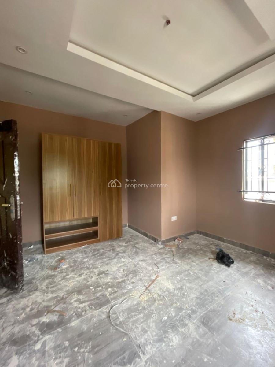 2 Bedroom Apartment, Radio Estate Road 4 Nta Mgboba, Ozuoba, Port Harcourt, Rivers, Flat / Apartment for Rent