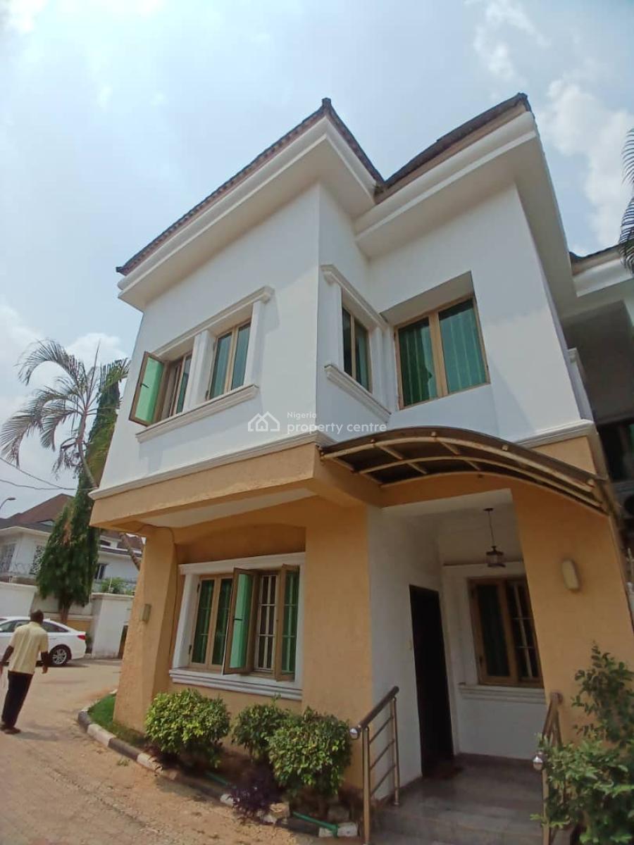 Tastefully Finished and Sharp 3 Bedroom Terraced Duplex with Study Rom, Maitama District, Abuja, Terraced Duplex for Rent