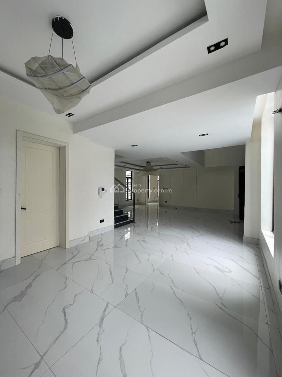 5 Bedroom Detached Duplex with a Pool, Lekki Phase 1, Lekki, Lagos, Detached Duplex for Sale