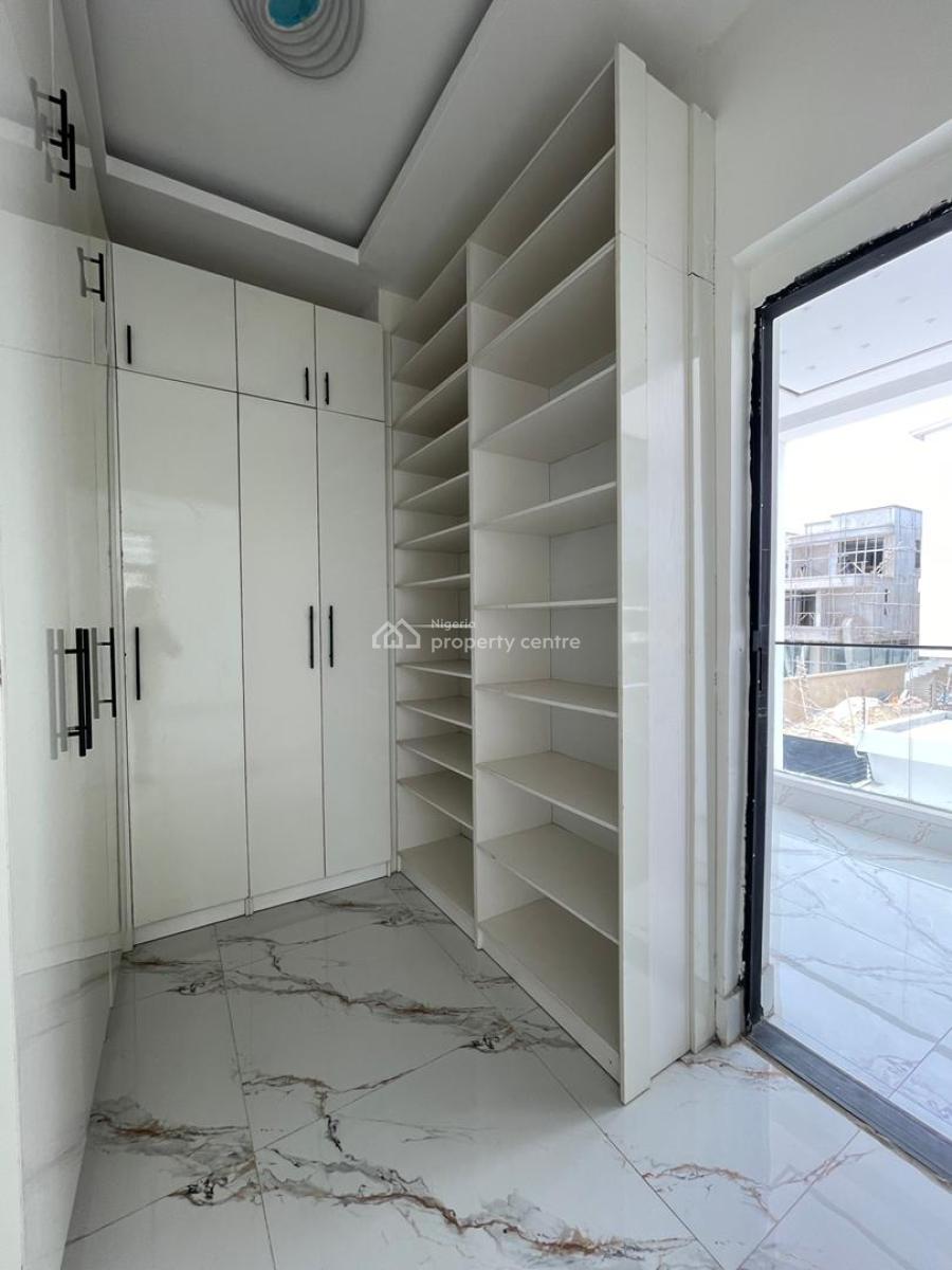 5 Bedroom Detached Duplex with a Pool, Lekki Phase 1, Lekki, Lagos, Detached Duplex for Sale