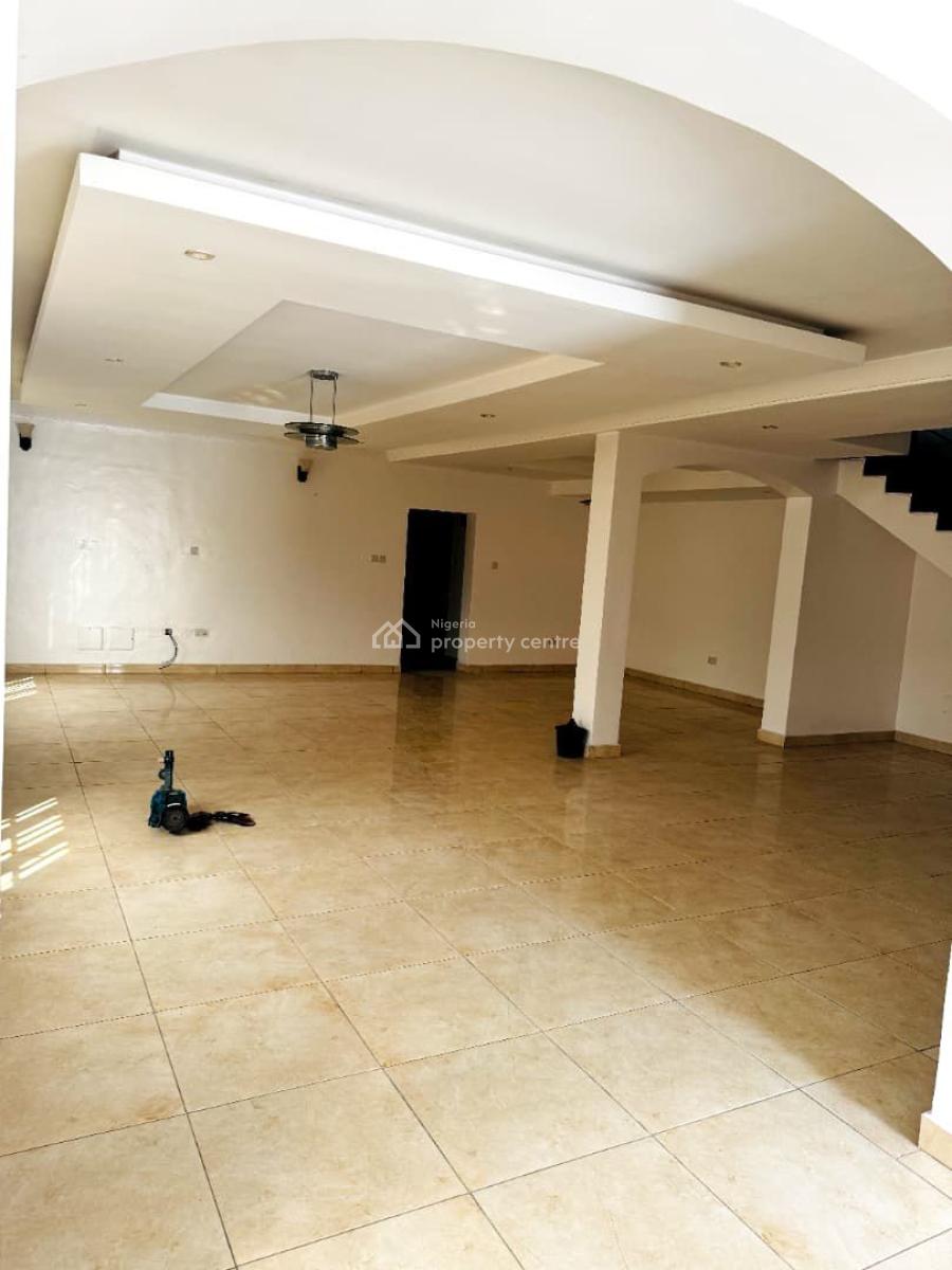 Exquisite 6 Bedroom Fully Detached Duplex with 2 Bq, Chevron, Lekki Expressway, Lekki, Lagos, Detached Duplex for Rent