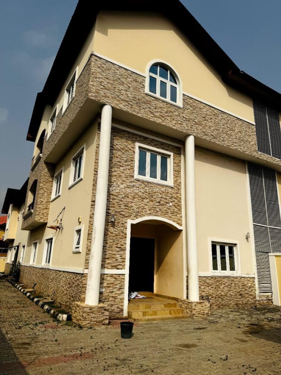 Exquisite 6 Bedroom Fully Detached Duplex with 2 Bq, Chevron, Lekki Expressway, Lekki, Lagos, Detached Duplex for Rent