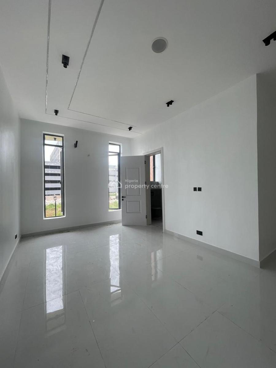 5 Bedroom Townhouse, Lekki Phase 1, Lekki, Lagos, Terraced Duplex for Sale