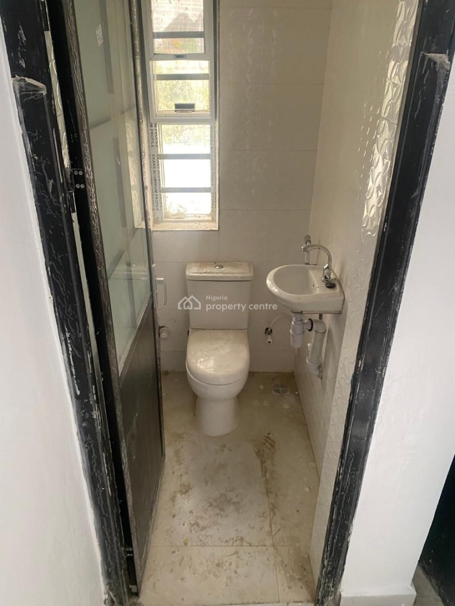 Exotic Virgin 2 Bedroom Duplex with Constant Power Supply, Blooming Hill Estate Atali New Layout Off Eneka Elimgbu Rd, Elimbu, Port Harcourt, Rivers, Flat / Apartment for Rent