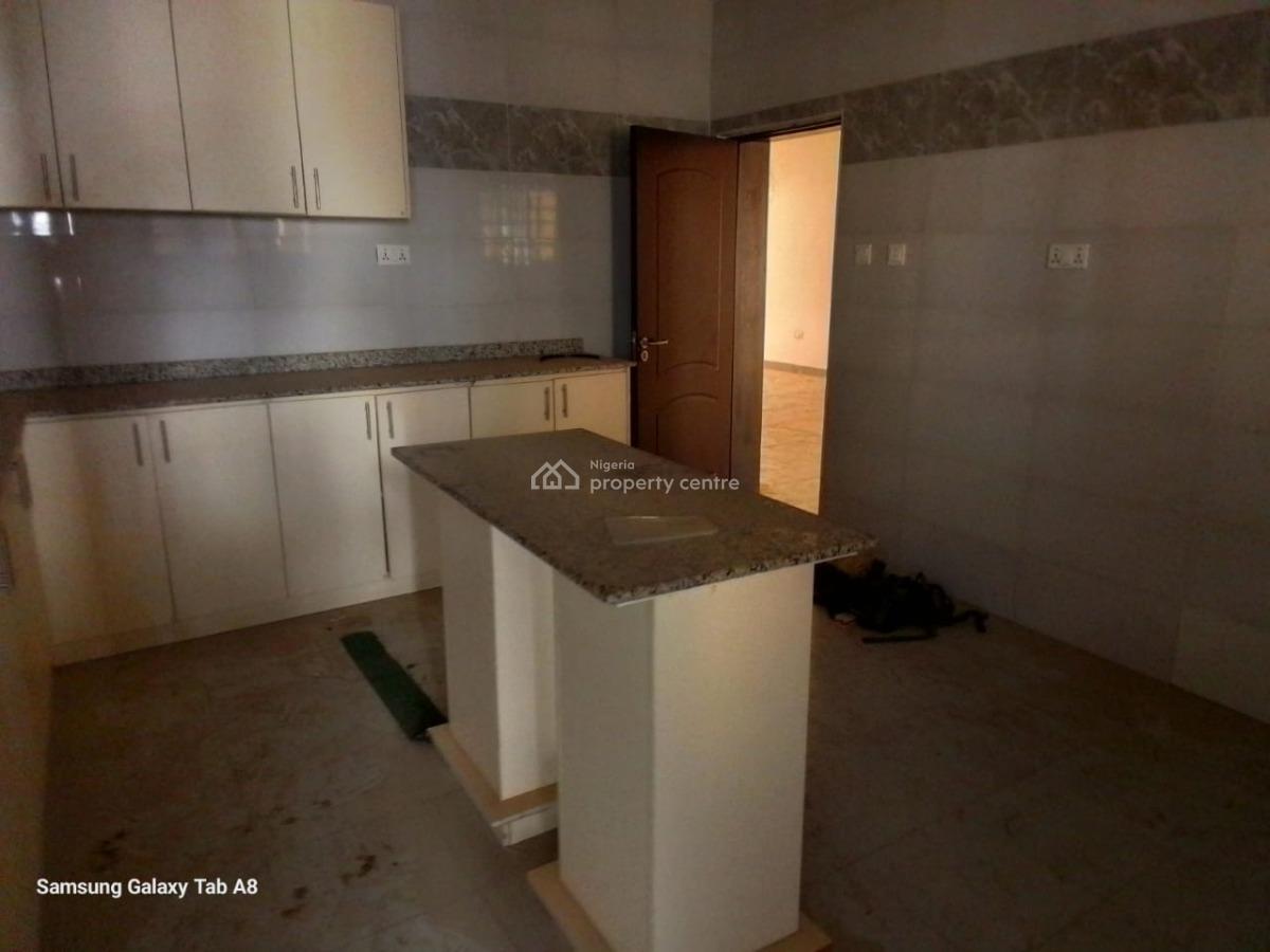 3 Bedroom Apartment, Near American School, Durumi, Abuja, Flat / Apartment for Rent