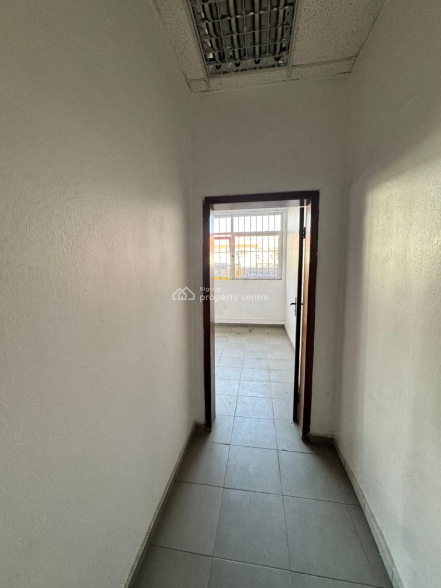 Commercial Space, Victoria Island (vi), Lagos, Commercial Property for Rent