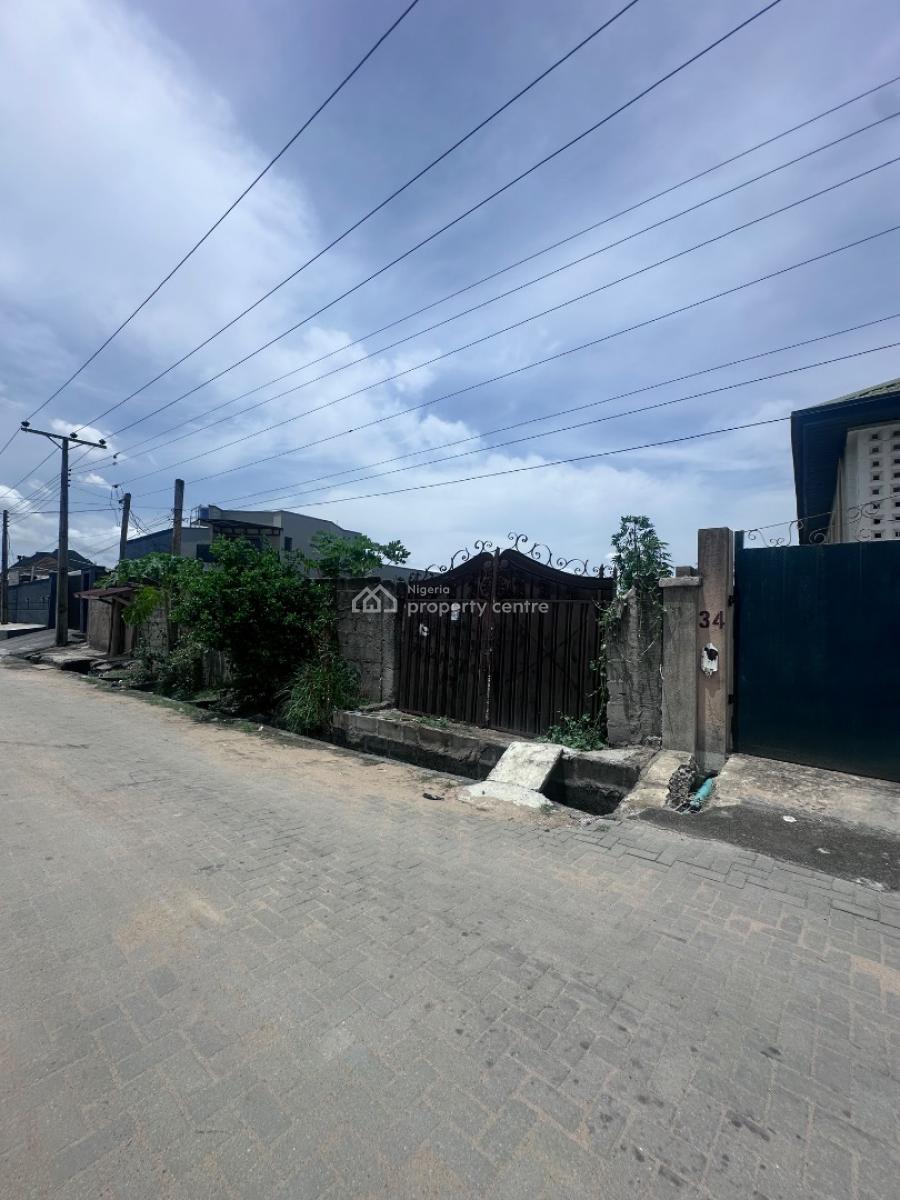 Vacant Land Measuring 720sqmt Fenced with Gate, Akinwunmi Estate, Maryland, Lagos, Residential Land for Sale