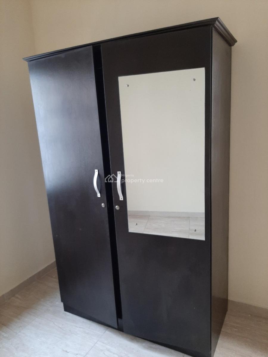 1 Bedroom (a Room and a Palour) En-suite Flat with Guest Toilet. Self-, Before Chevron Drive 2nd Toll Gate, Agungi, Lekki, Lagos, Flat / Apartment for Rent