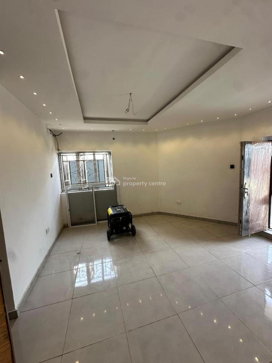 Brand New 2 Bedroom, Ologolo Lekki, Lekki, Lagos, Flat / Apartment for Rent