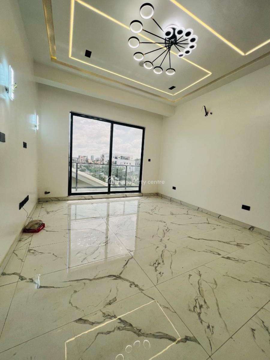 Brand 3 Bedroom Apartment with Swimming Pool, Lekki Phase 1, Lekki, Lagos, Flat / Apartment for Rent