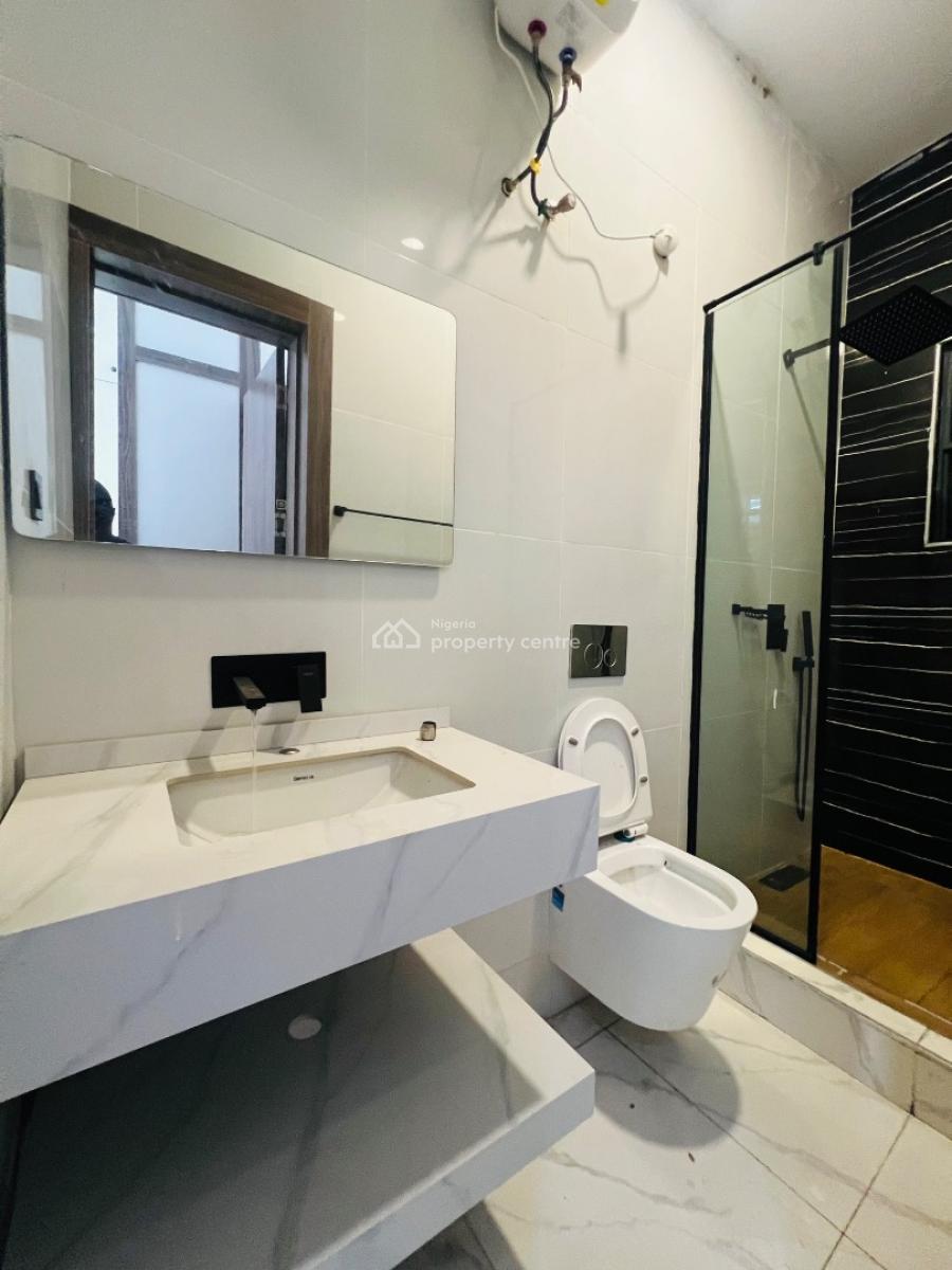 Brand 3 Bedroom Apartment with Swimming Pool, Lekki Phase 1, Lekki, Lagos, Flat / Apartment for Rent