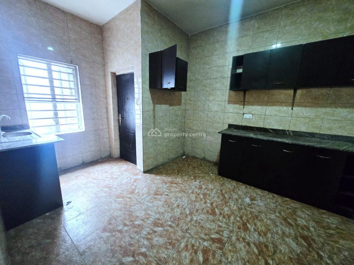 3 Bedroom Apartment, Canal West, Apapa, Lagos, Flat / Apartment for Rent