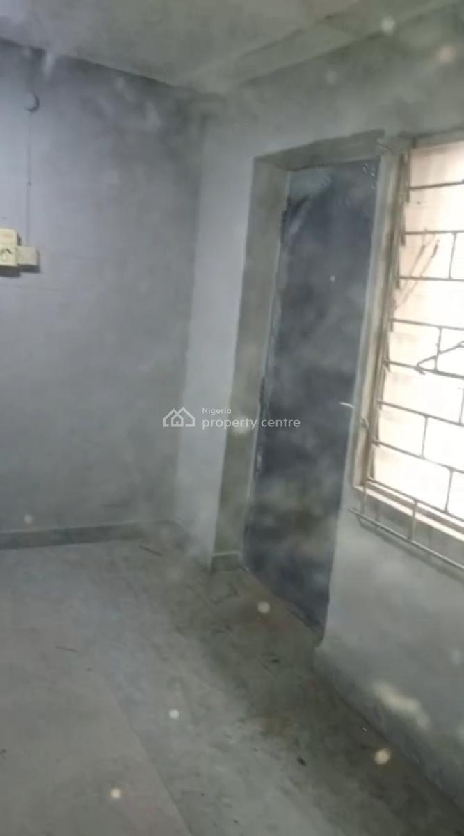 Standard Mini Flat with Bq, 1 Toilet, 1 Bathroom, Ifako, Gbagada, Lagos, Mini Flat (room and Parlour) for Rent