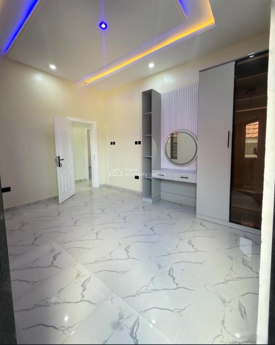 Luxury 3 Bedroom Terrace Duplex, Gbagada, Lagos, Terraced Duplex for Sale