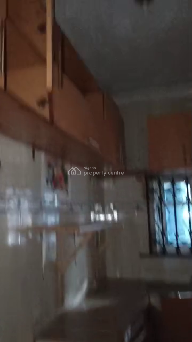 2 Bedroom Flat, Ipaja, Lagos, Flat / Apartment for Rent
