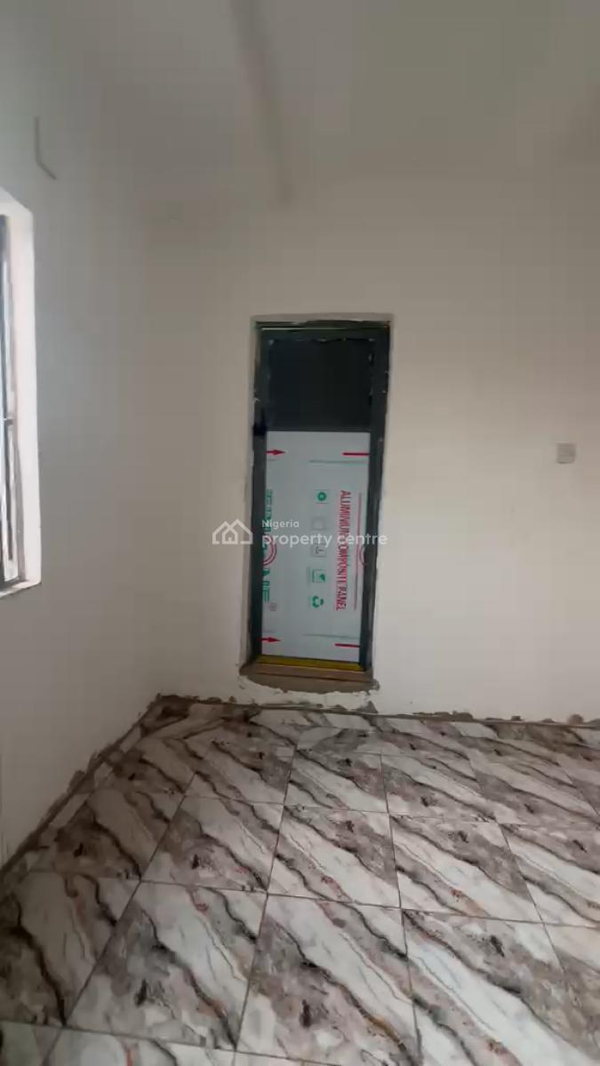 Neatly Used Mini Flat, Off Shipeolu Street, Shomolu, Lagos, Mini Flat (room and Parlour) for Rent