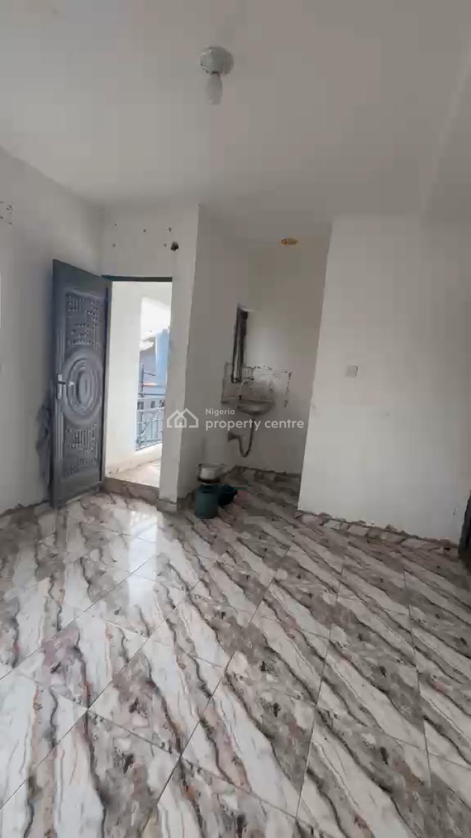 Neatly Used Mini Flat, Off Shipeolu Street, Shomolu, Lagos, Mini Flat (room and Parlour) for Rent