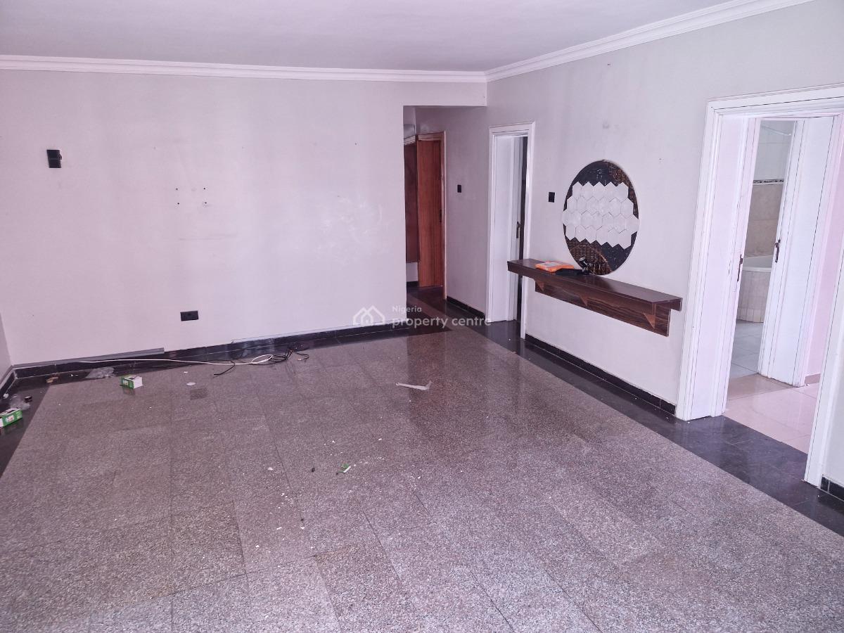 Hot Cake Well Maintained 2 Bedroom., Freedom Way, Lekki Phase 1, Lekki, Lagos, Flat / Apartment for Rent