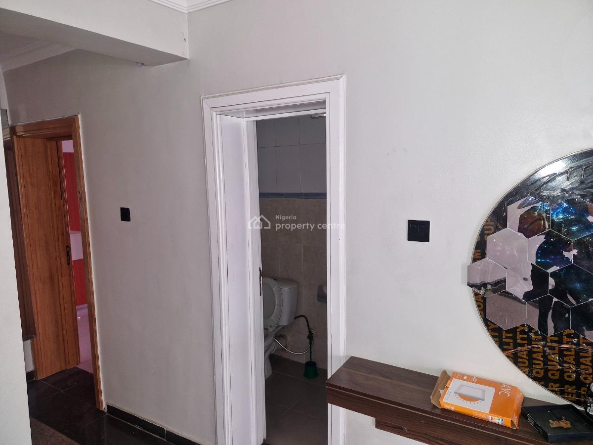 Hot Cake Well Maintained 2 Bedroom., Freedom Way, Lekki Phase 1, Lekki, Lagos, Flat / Apartment for Rent