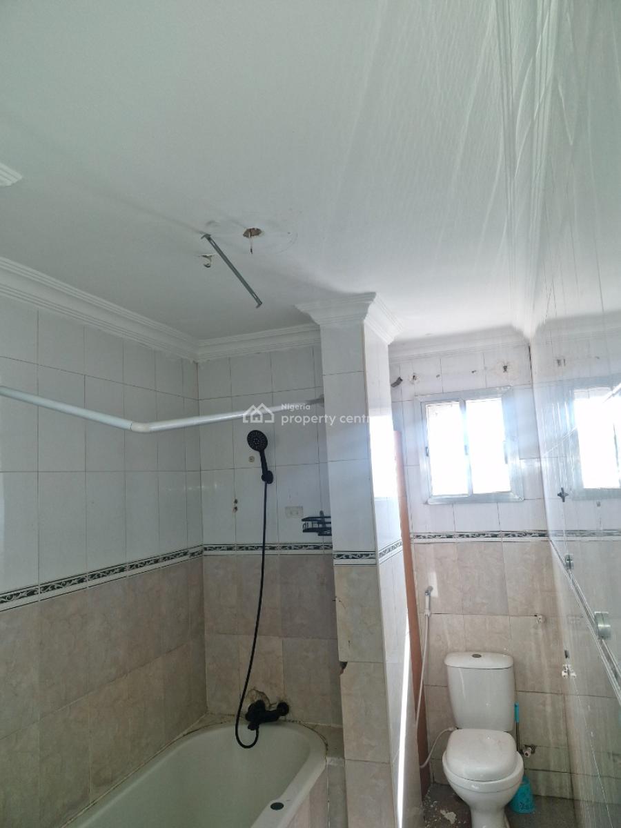 Hot Cake Well Maintained 2 Bedroom., Freedom Way, Lekki Phase 1, Lekki, Lagos, Flat / Apartment for Rent
