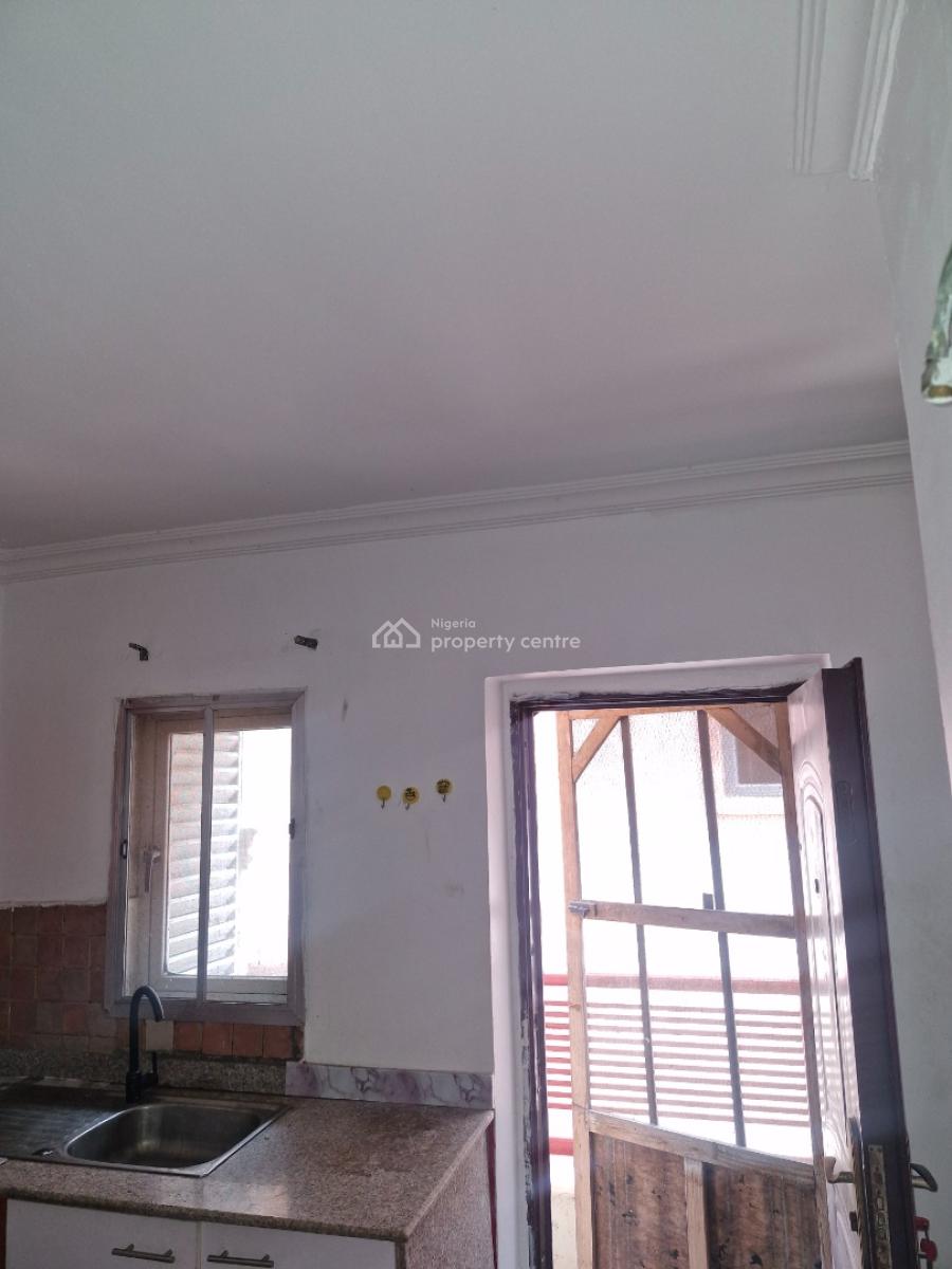 Hot Cake Well Maintained 2 Bedroom., Freedom Way, Lekki Phase 1, Lekki, Lagos, Flat / Apartment for Rent