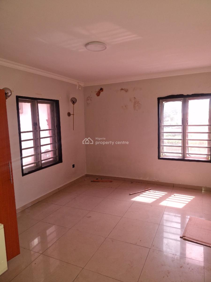 Hot Cake Well Maintained 2 Bedroom., Freedom Way, Lekki Phase 1, Lekki, Lagos, Flat / Apartment for Rent