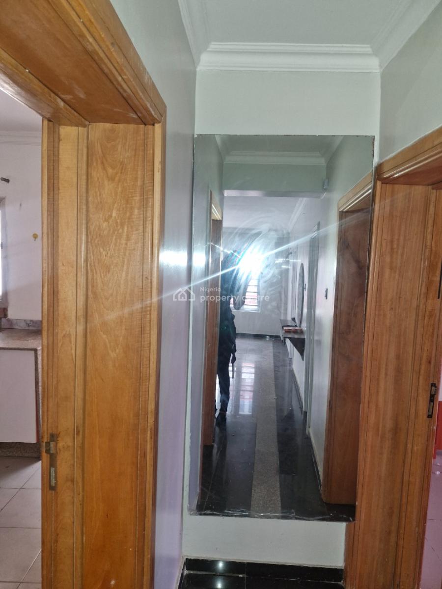 Hot Cake Well Maintained 2 Bedroom., Freedom Way, Lekki Phase 1, Lekki, Lagos, Flat / Apartment for Rent