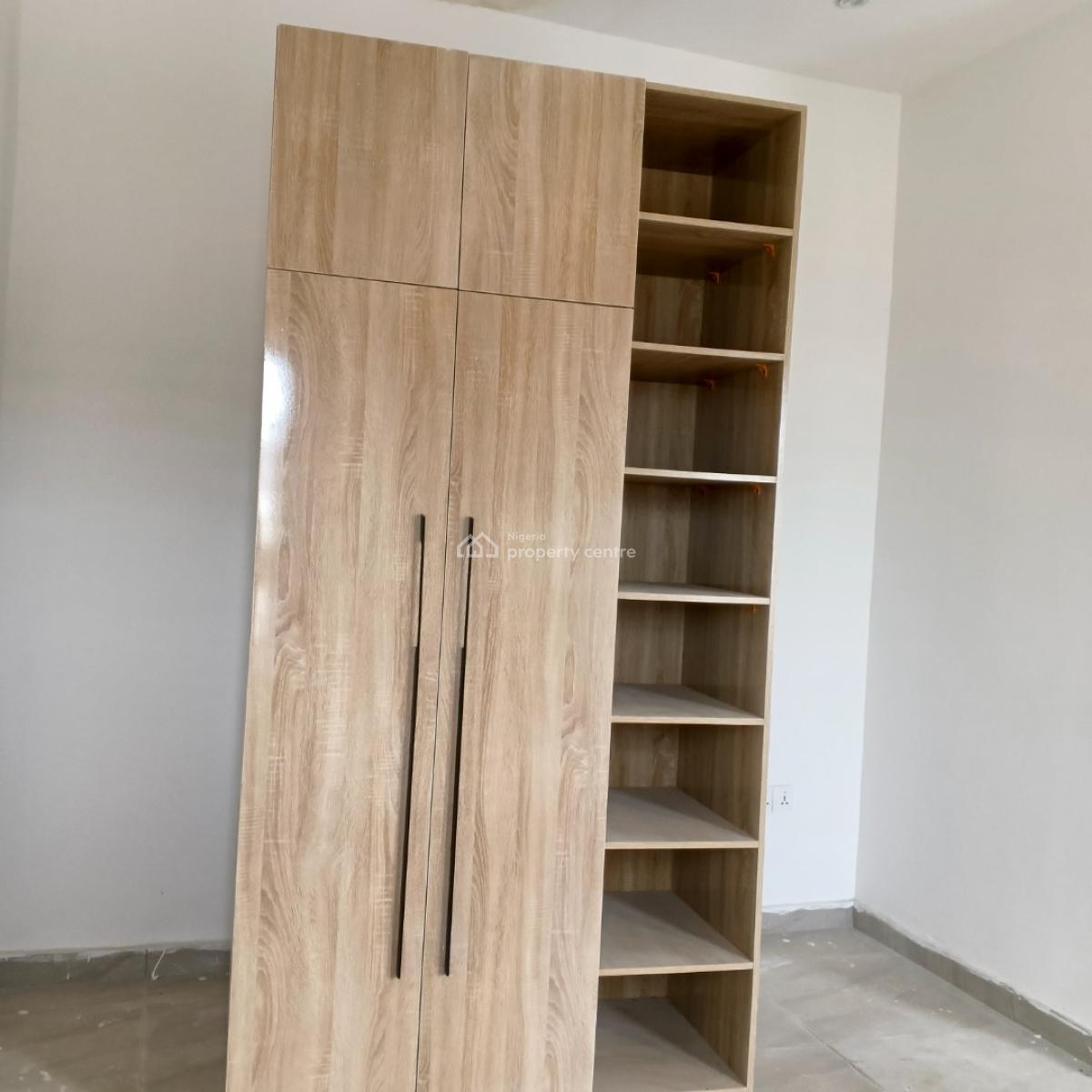 -- Newly Built Apartments with Swimming Pool, Ikate, Lekki, Lagos, Flat / Apartment for Rent