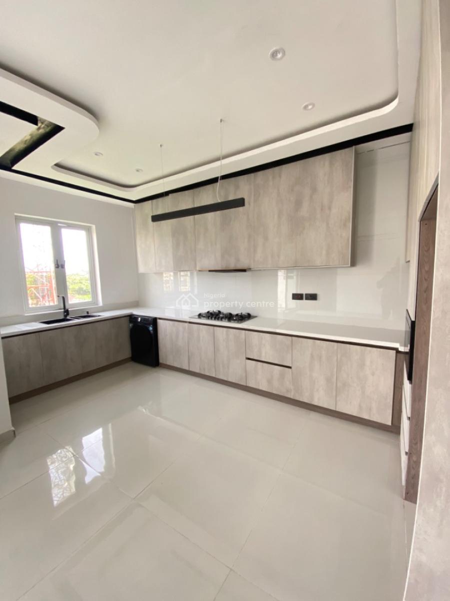 Luxury 2 Bedroom Exquisite Maisonette Apartment with Bq, Pool &elevator, Lekki Phase 1, Lekki, Lagos, Flat / Apartment for Sale